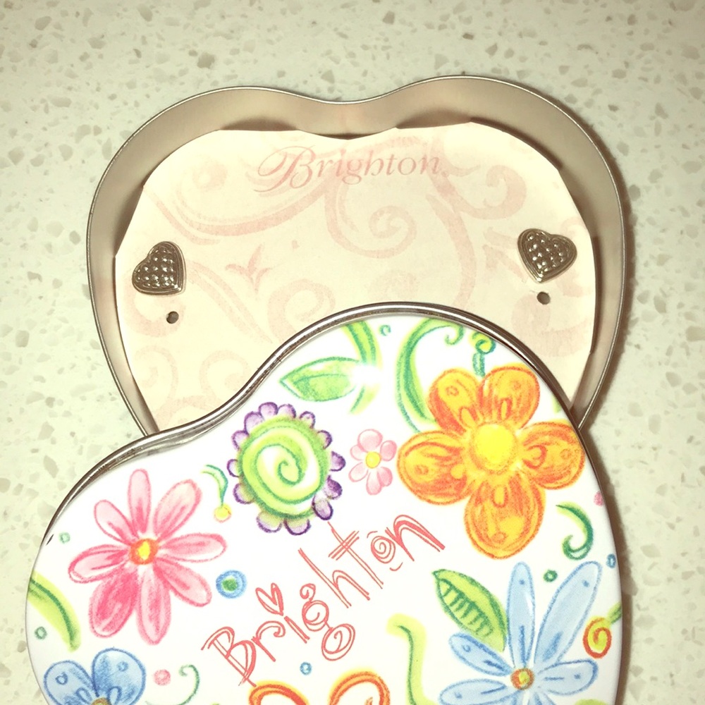 Brighton heart Earrings ~ New
